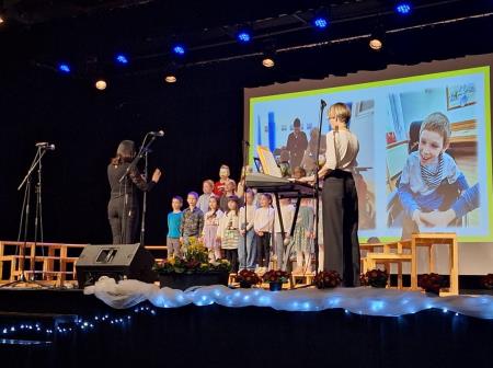 Dobrodelni koncert ‘Z roko v roki za naše poti’ (5)